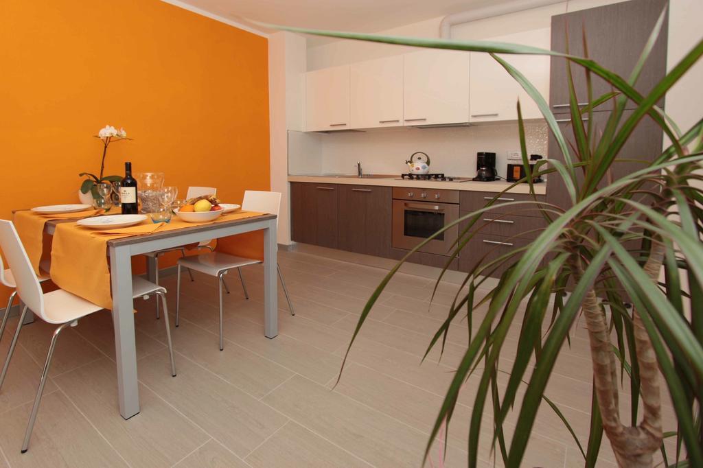 Residence Rivachiara ภายนอก รูปภาพ