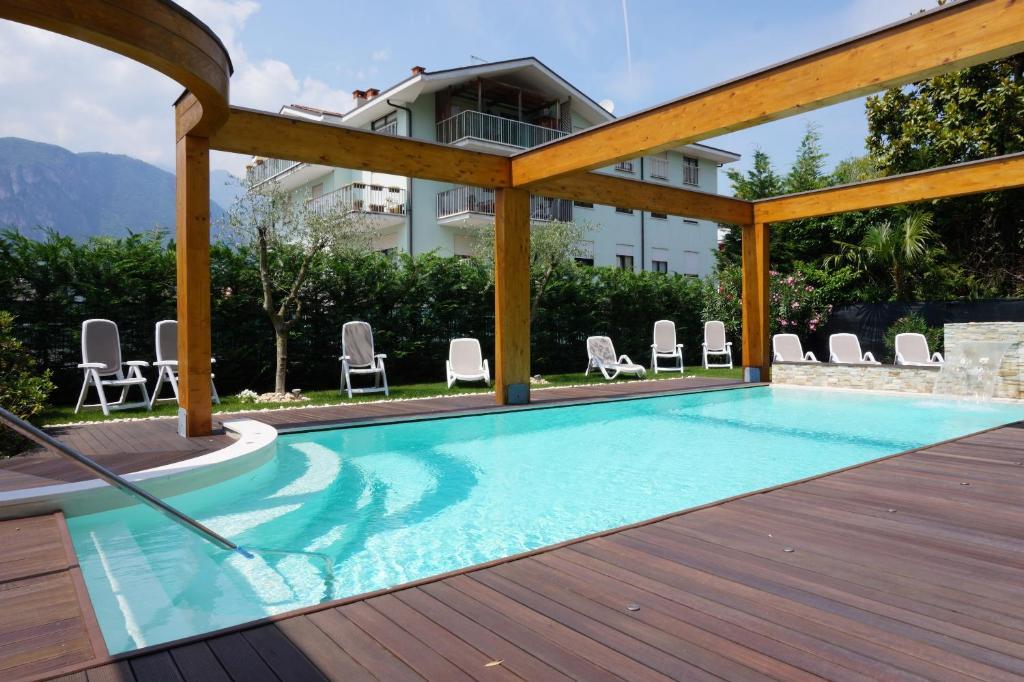 Residence Rivachiara ภายนอก รูปภาพ